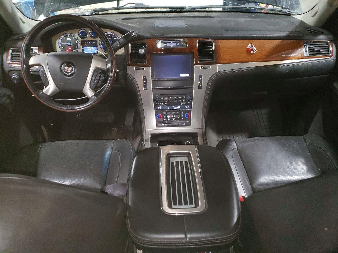 2013 CADILLAC ESCALADE
