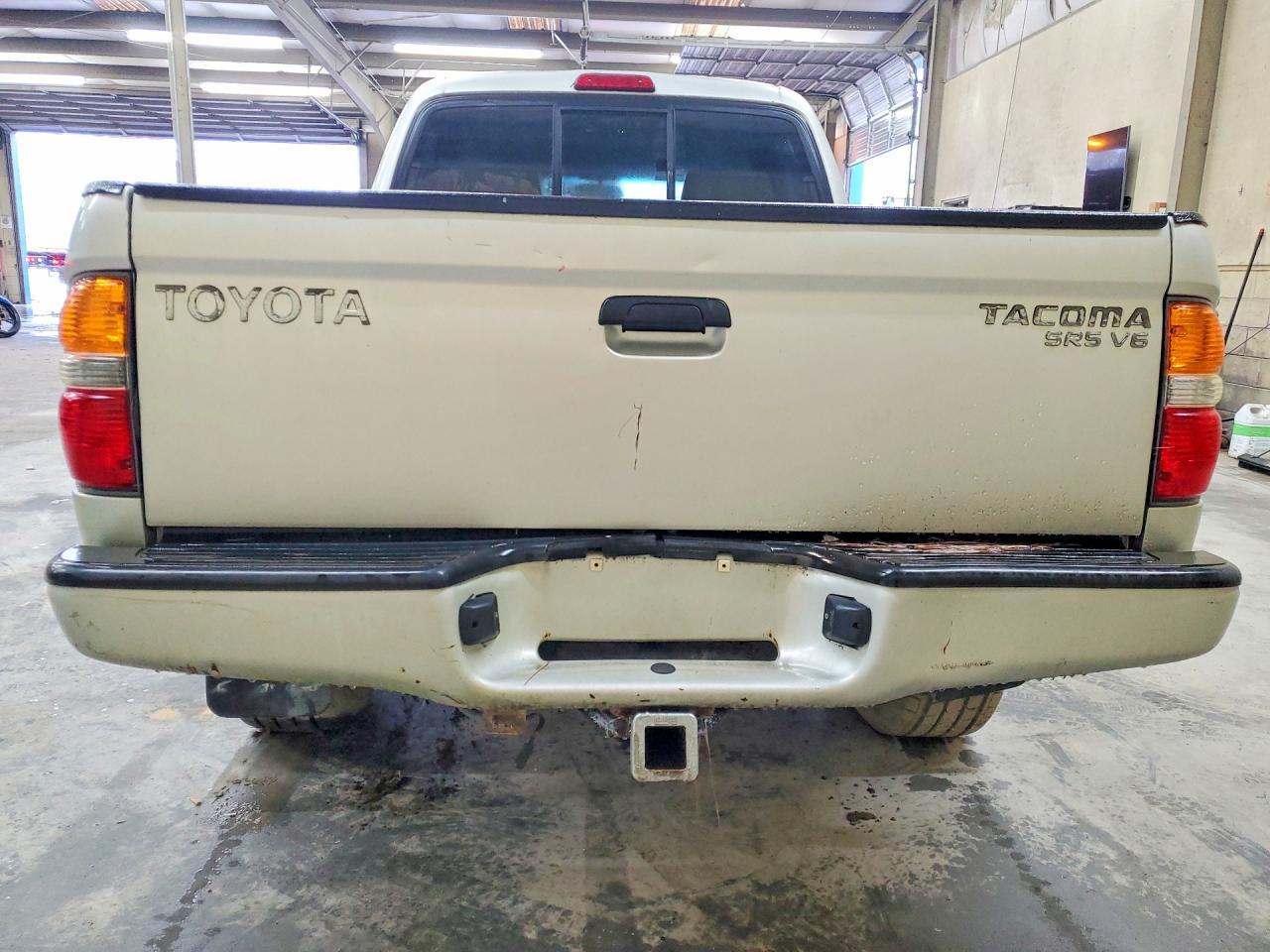 2004 TOYOTA TACOMA