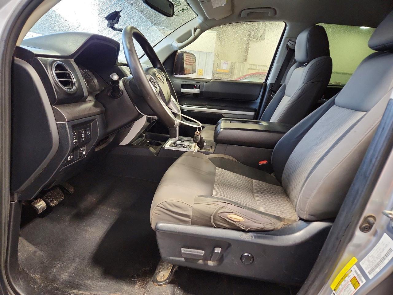 2016 TOYOTA TUNDRA