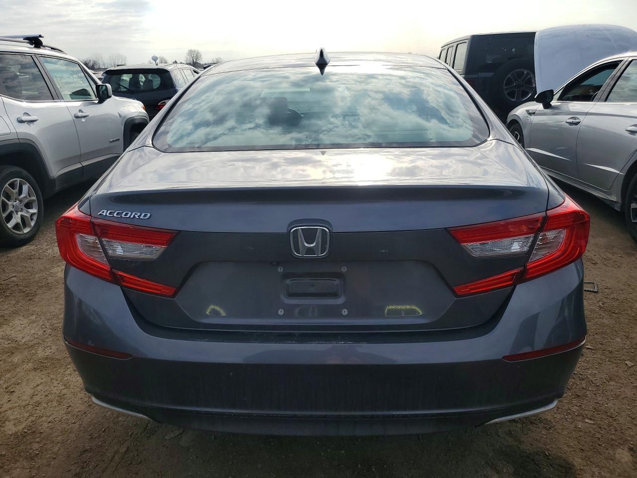 2018 HONDA ACCORD