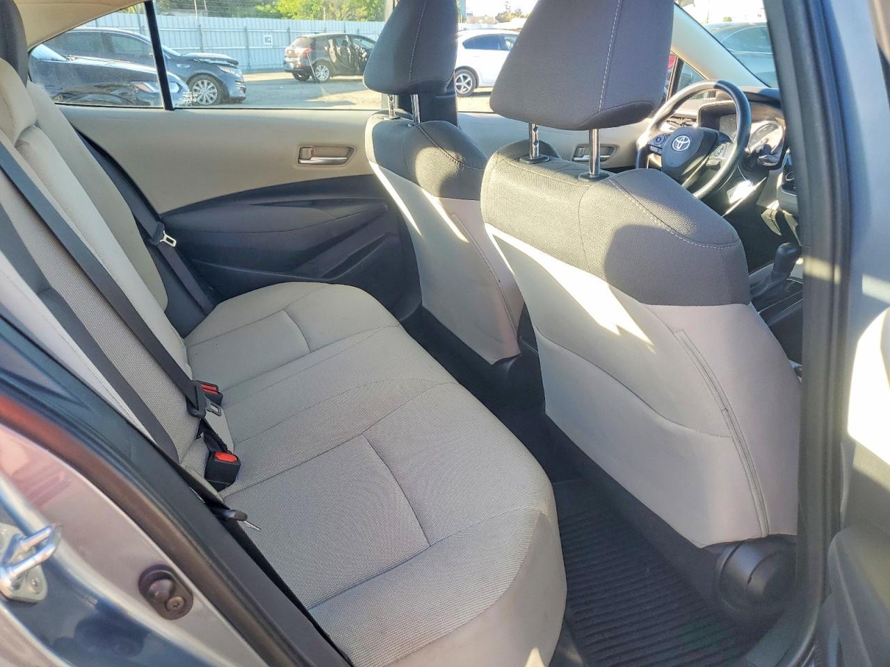 2021 TOYOTA COROLLA