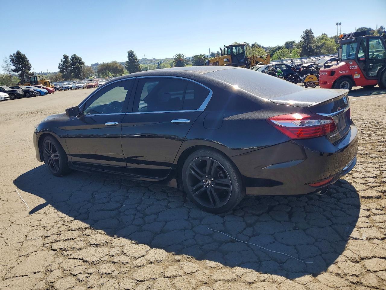 2017 HONDA ACCORD