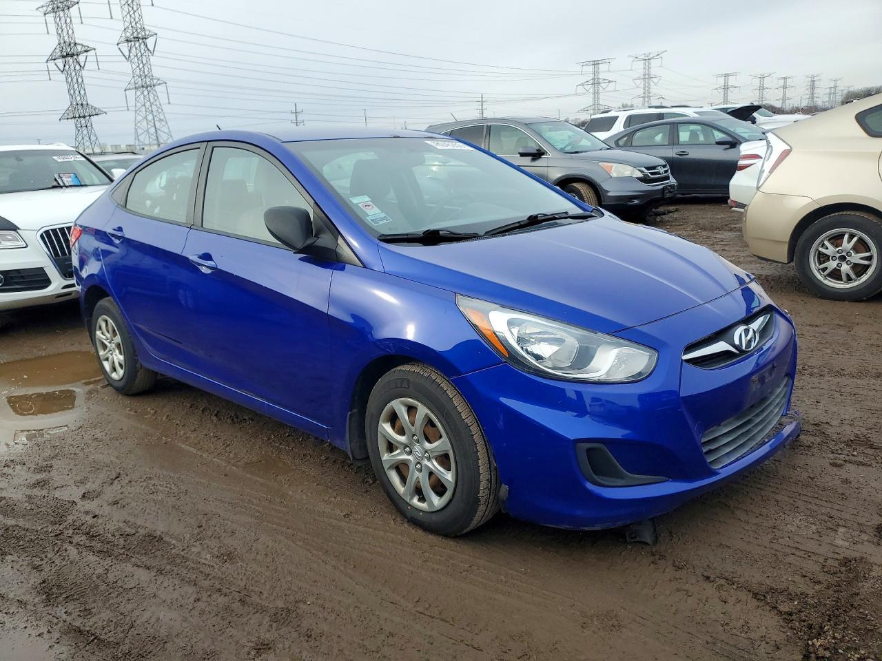 2013 HYUNDAI ACCENT
