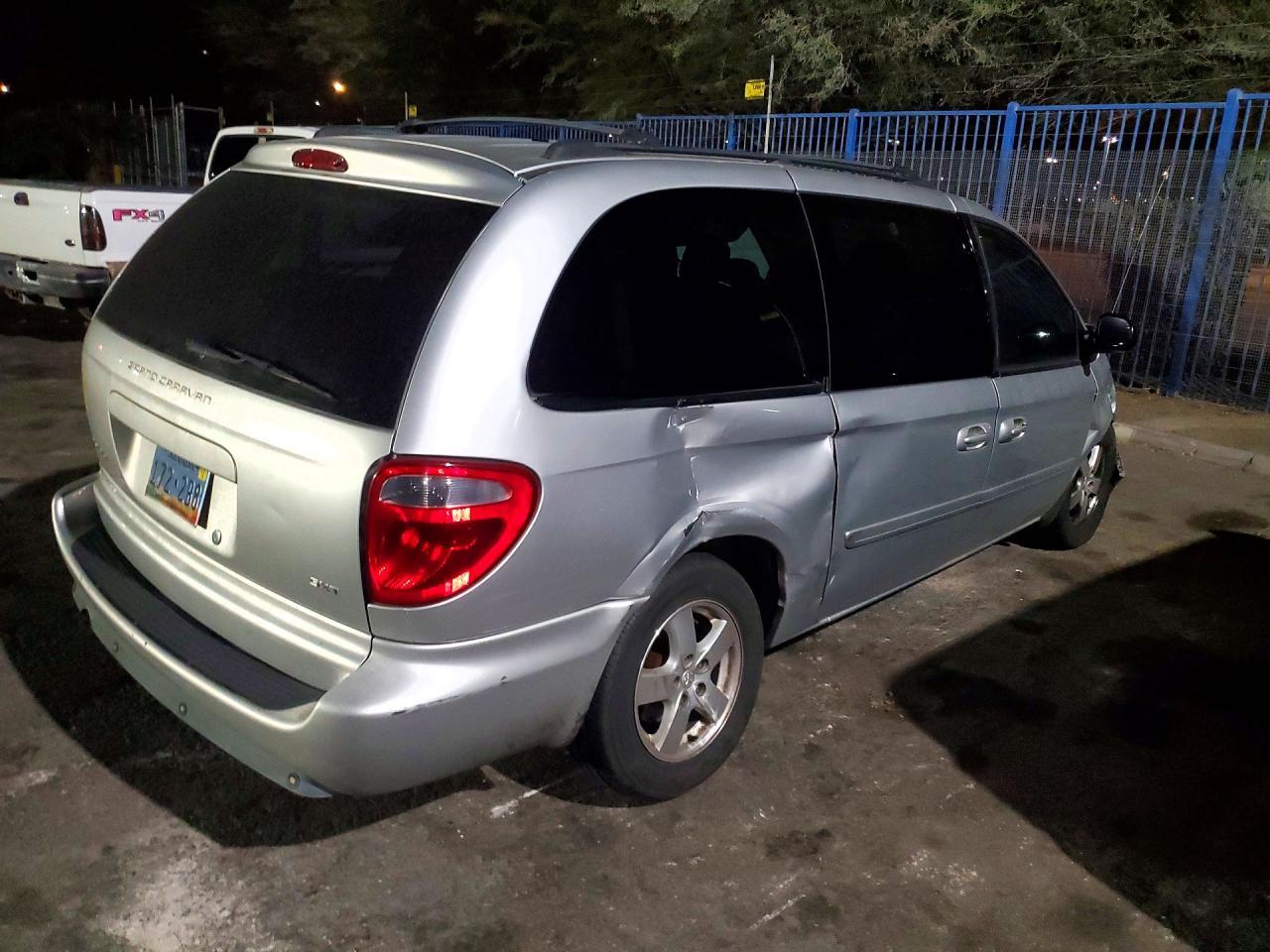 2005 DODGE GRAND CARAVAN