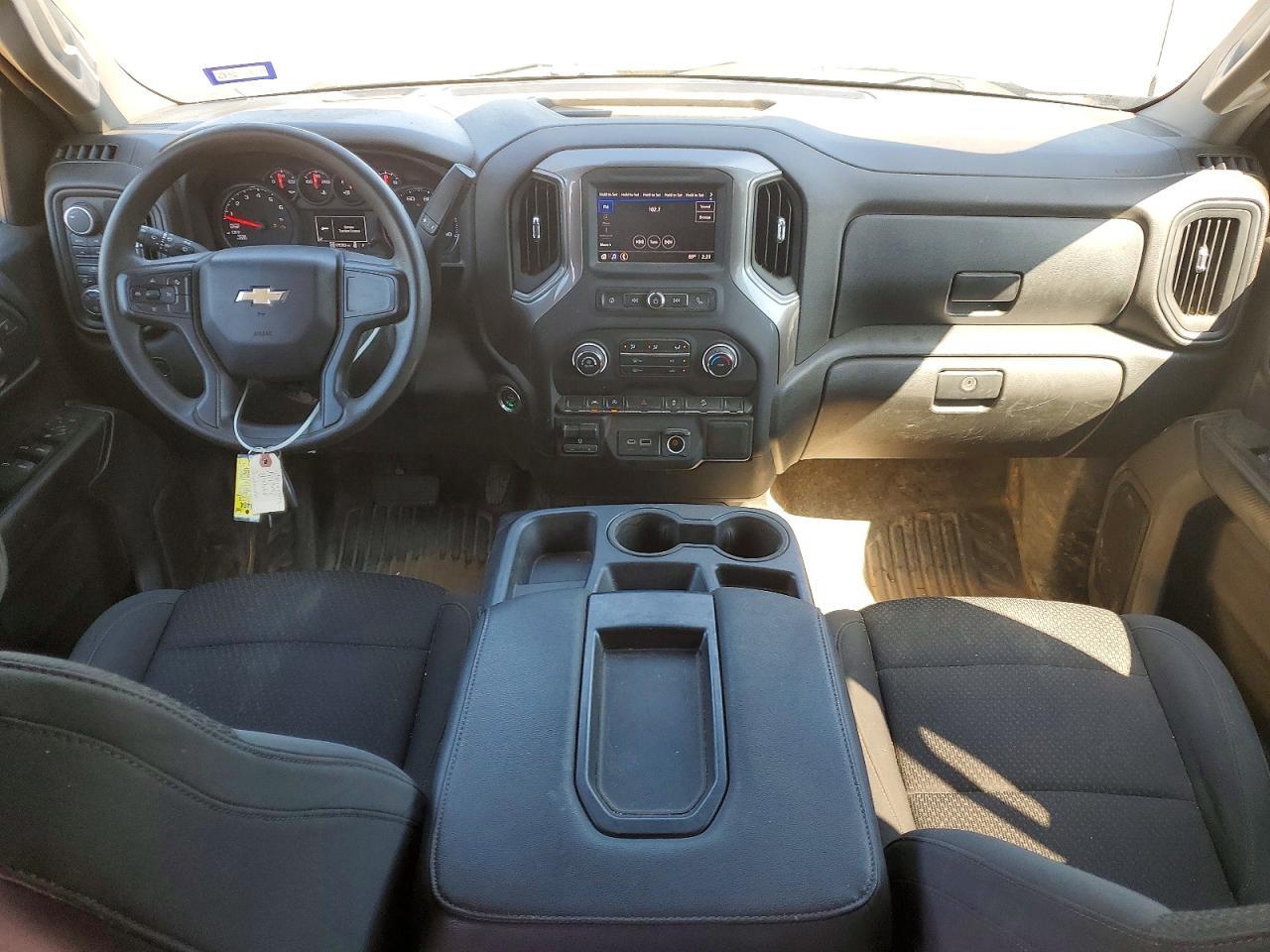 2023 CHEVROLET Silverado
