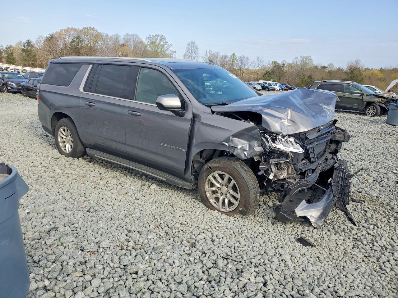 2022 CHEVROLET Suburban