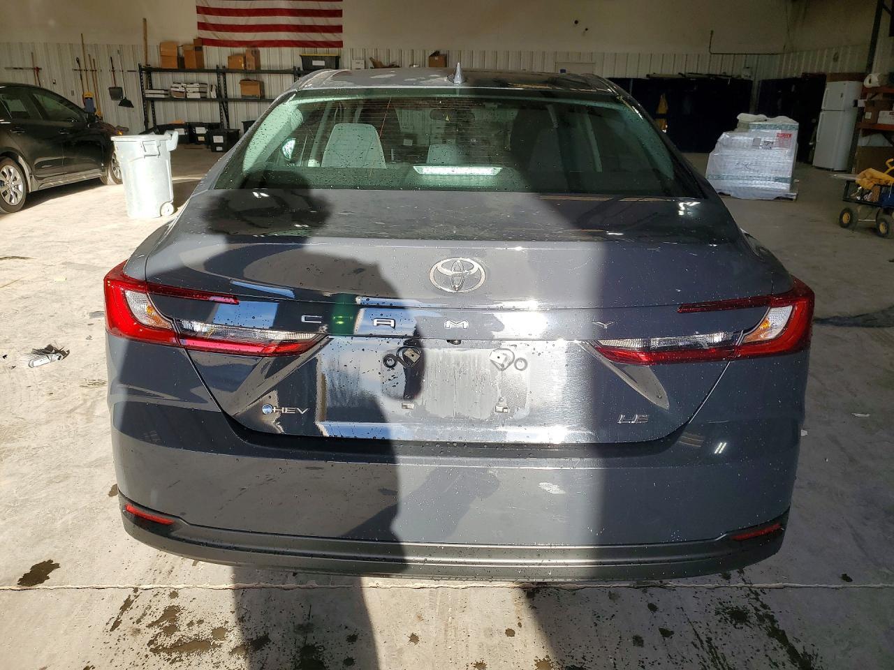 2025 TOYOTA CAMRY