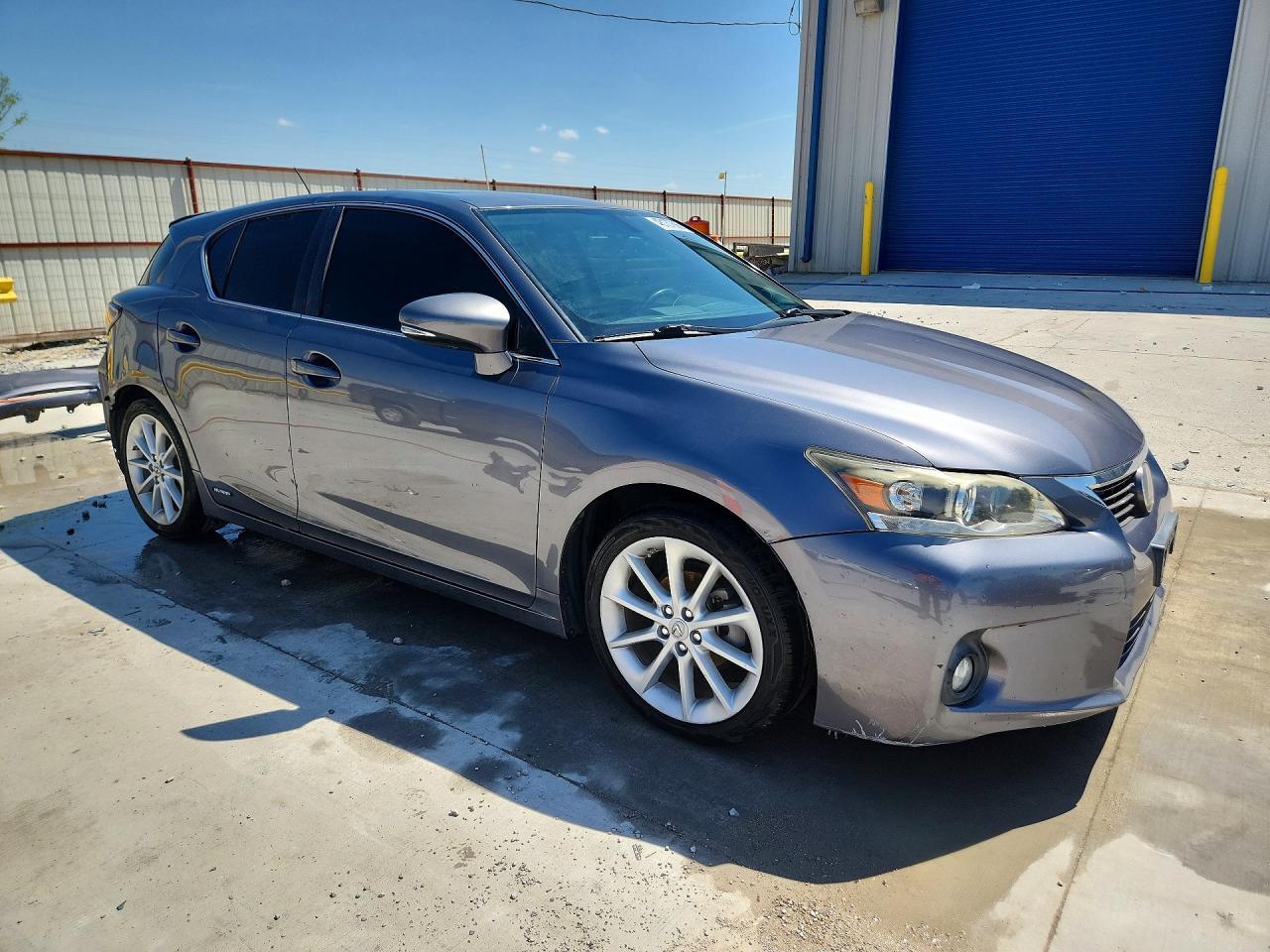 2013 LEXUS CT 200H