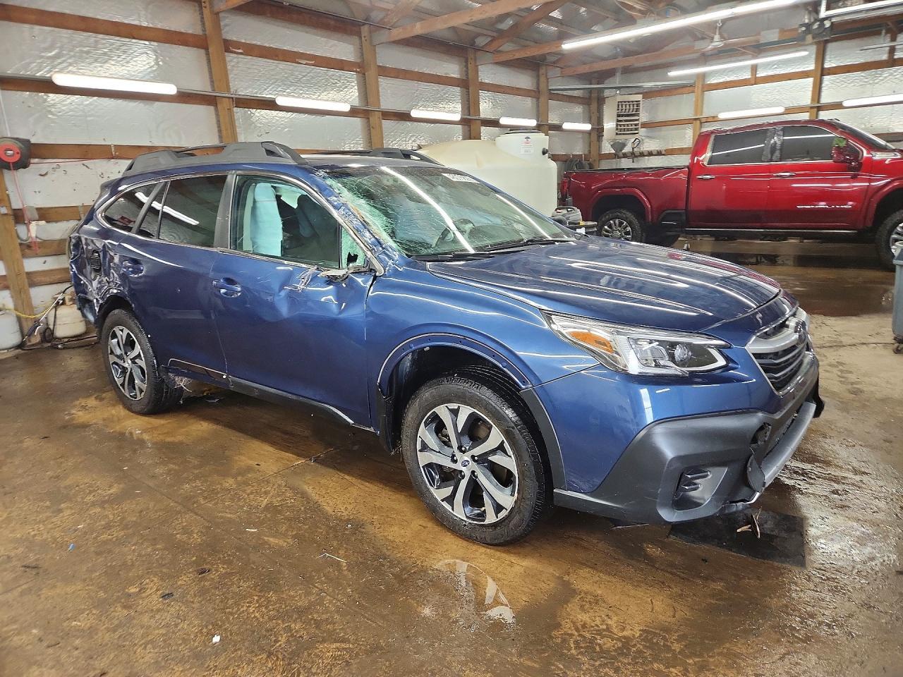 2020 SUBARU Outback