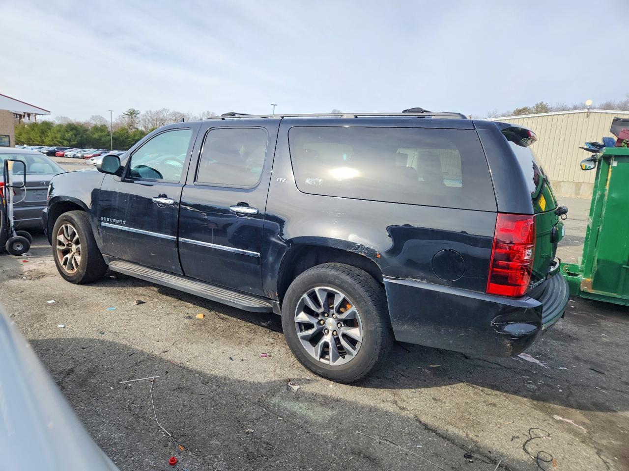 2014 CHEVROLET Suburban