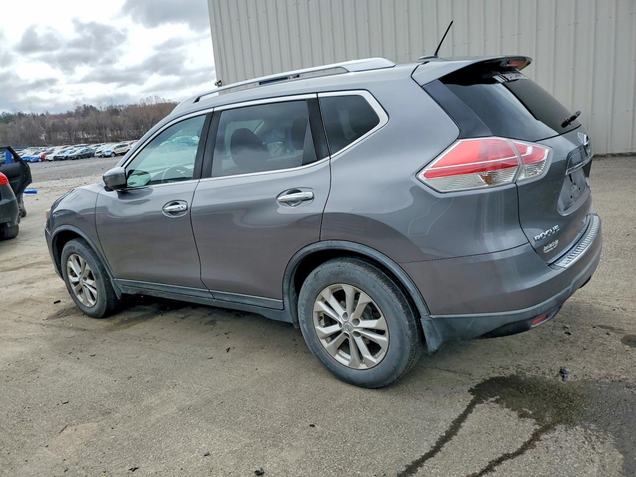 2016 NISSAN ROGUE