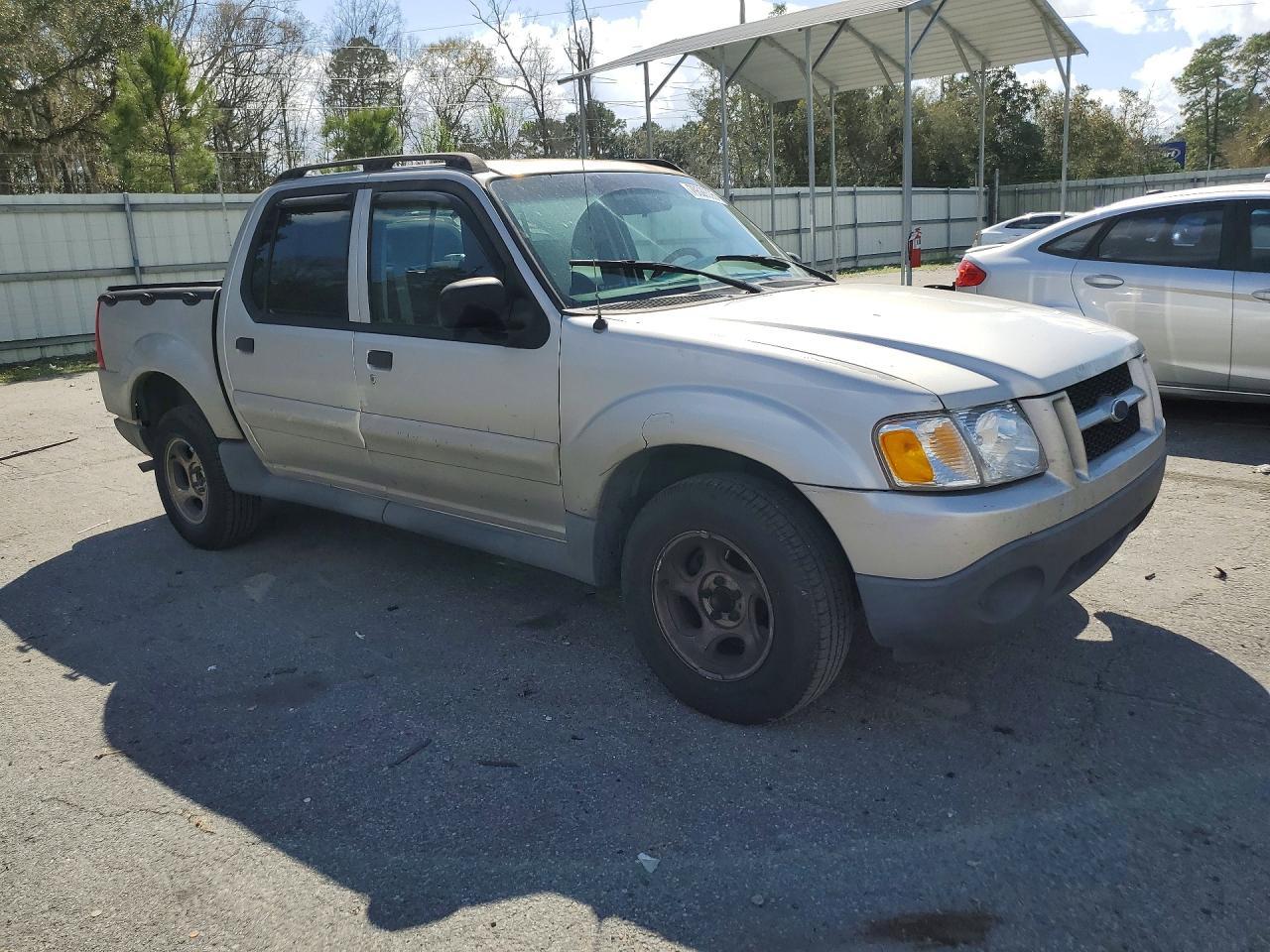 2004 FORD Explorer Sport Trac