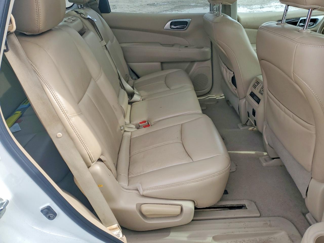 2015 NISSAN PATHFINDER