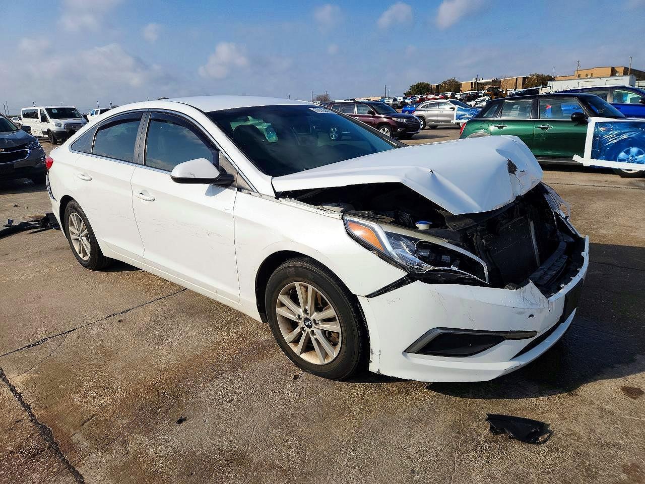 2016 HYUNDAI SONATA