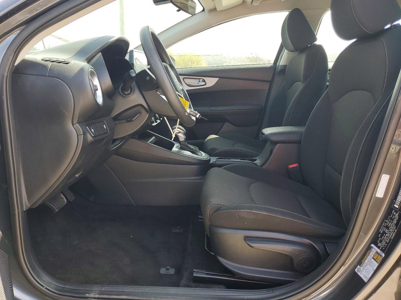 2024 KIA FORTE