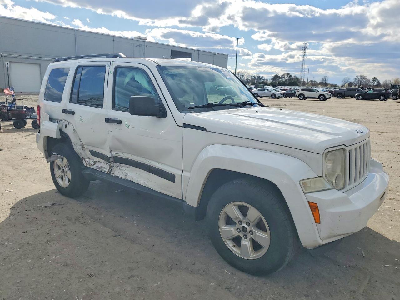 2012 JEEP Liberty