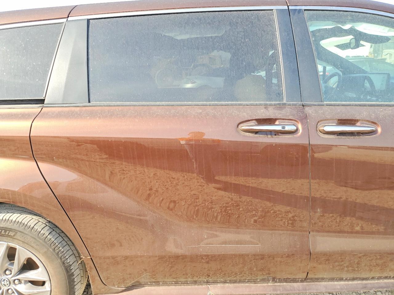 2023 TOYOTA SIENNA