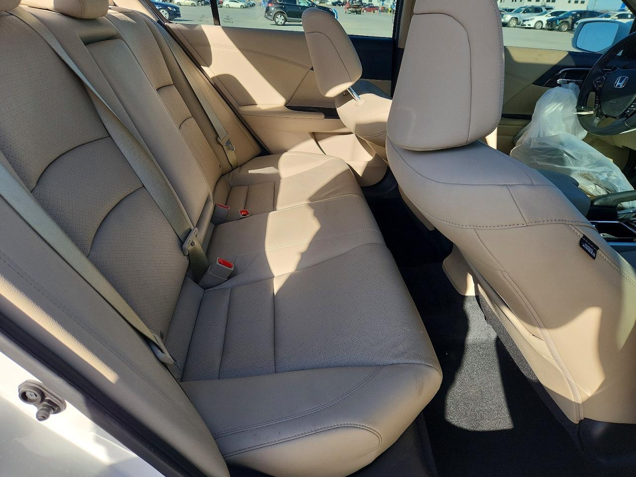 2016 HONDA ACCORD
