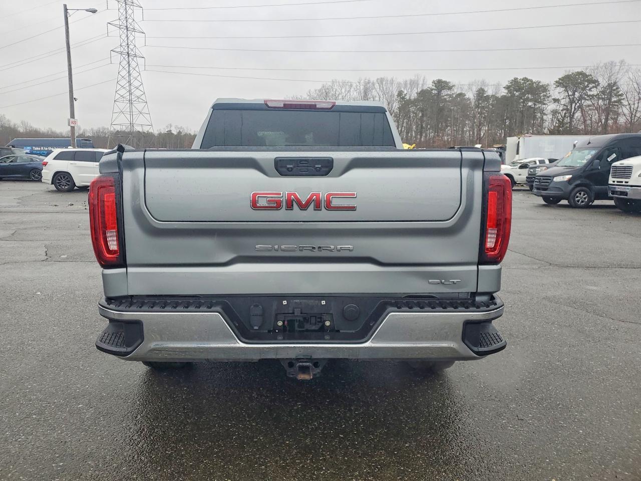 2025 GMC Sierra