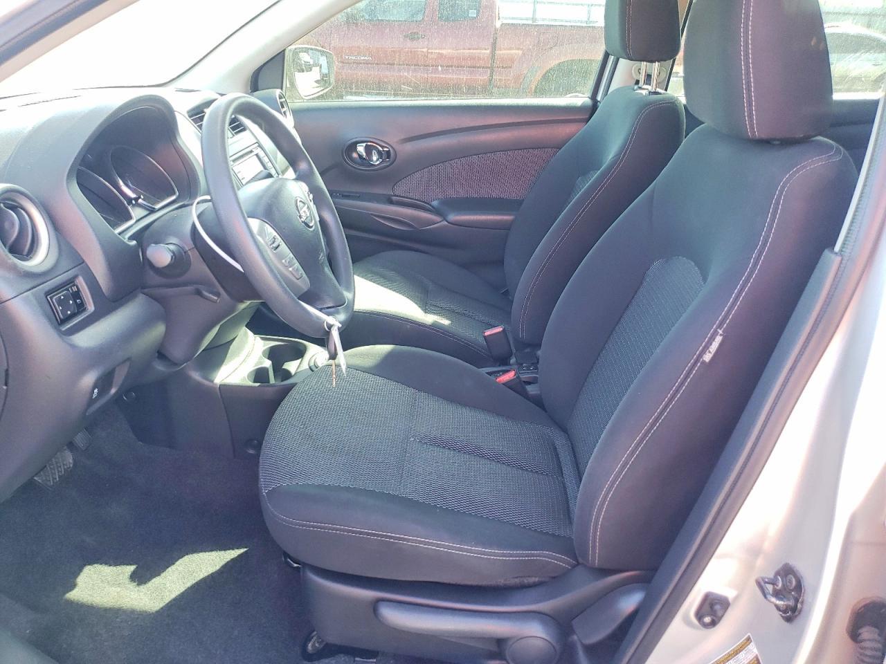 2015 NISSAN VERSA