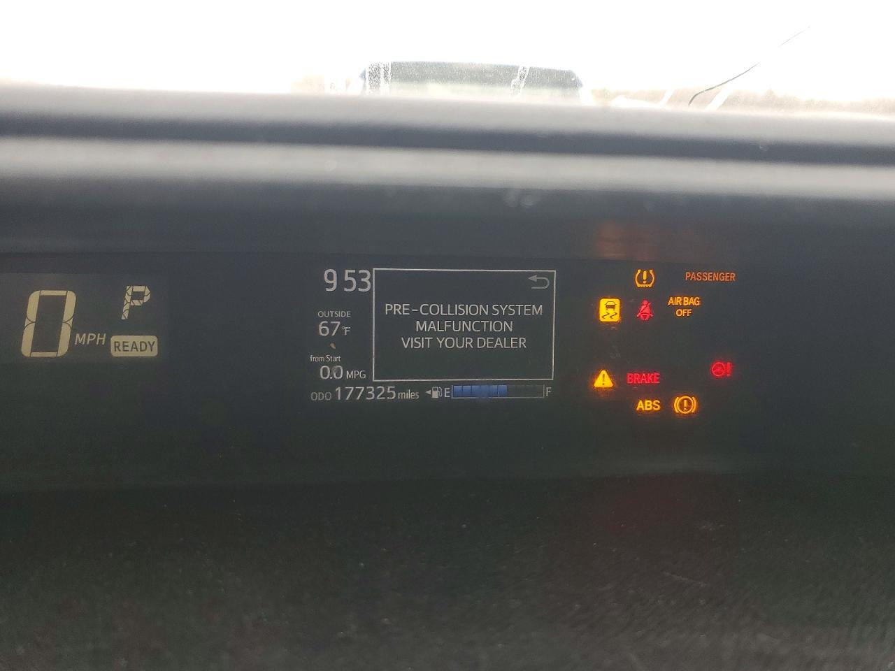 2018 TOYOTA Prius c