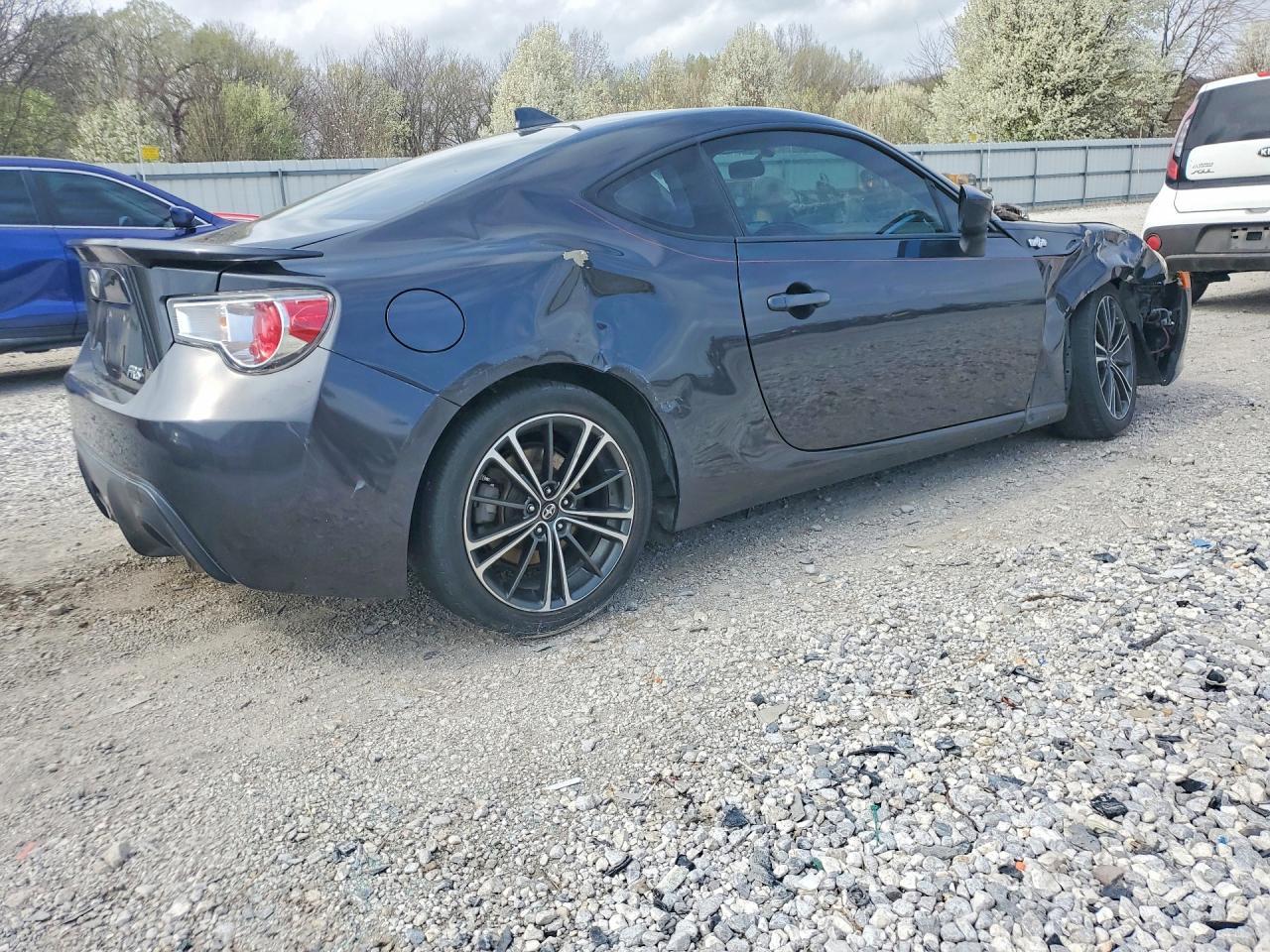2016 SCION FR-S