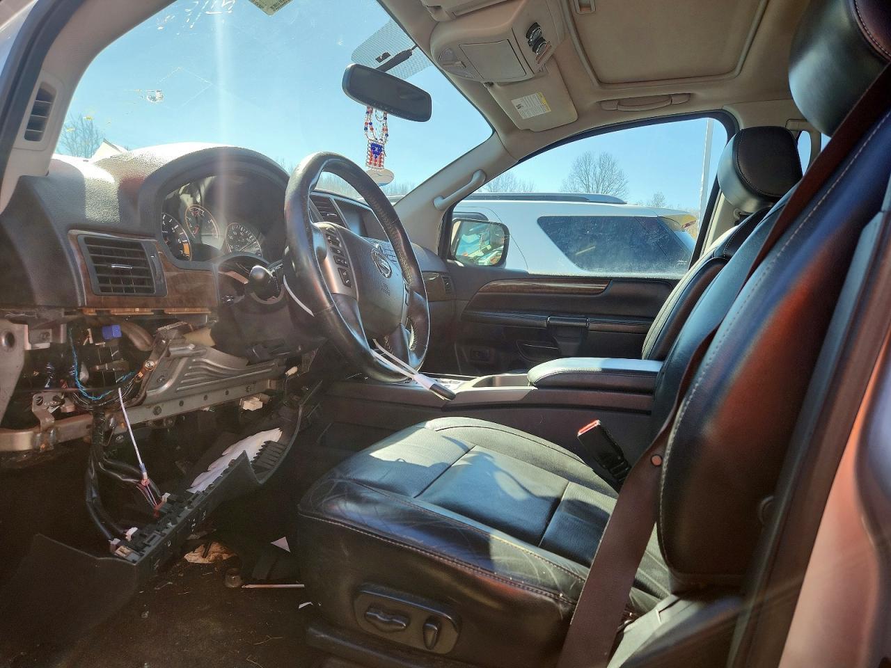2013 NISSAN Armada