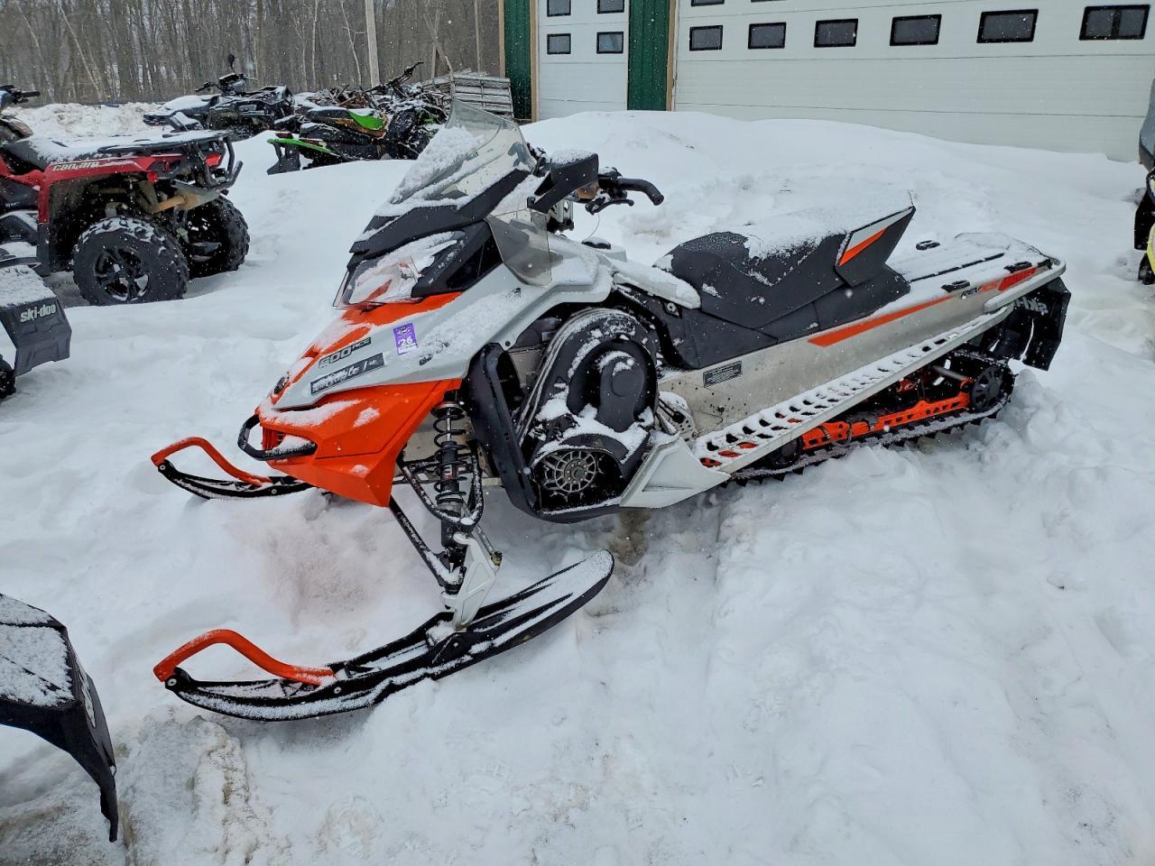 2015 SKIDOO RENEGADE