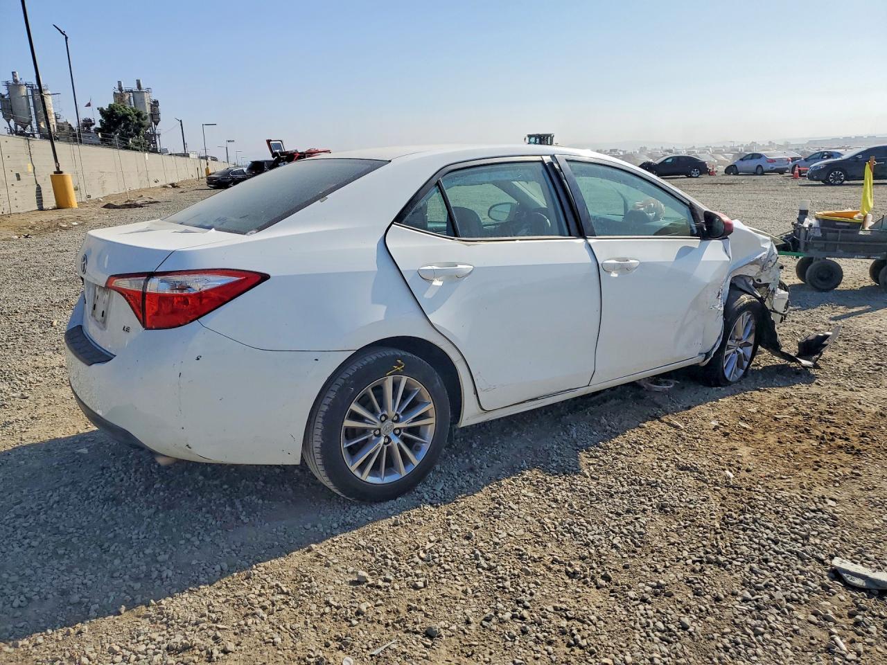 2015 TOYOTA COROLLA