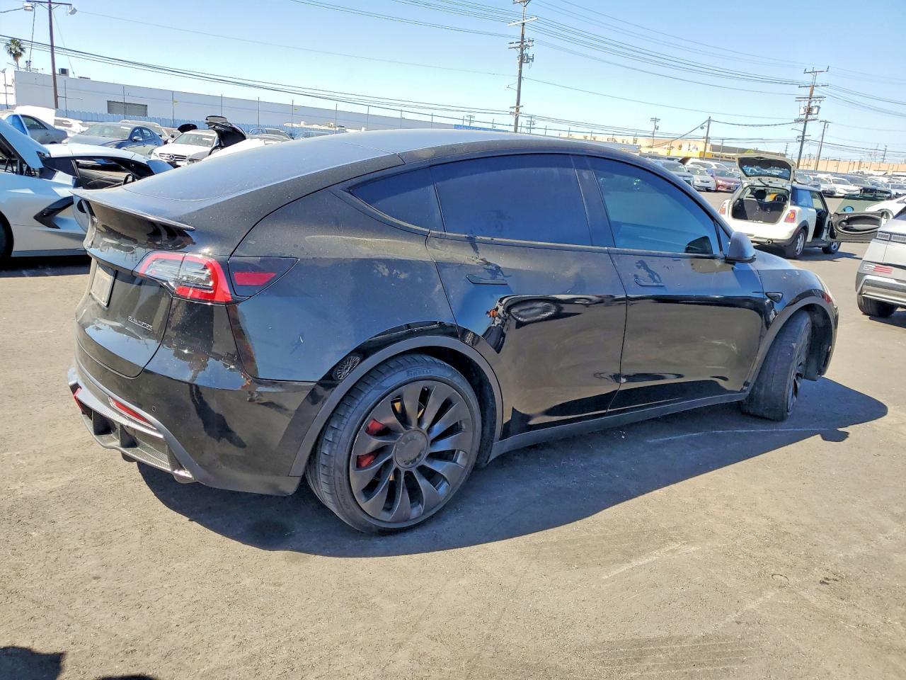 2022 TESLA MODEL Y