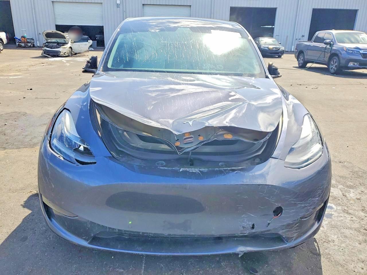 2022 TESLA MODEL Y