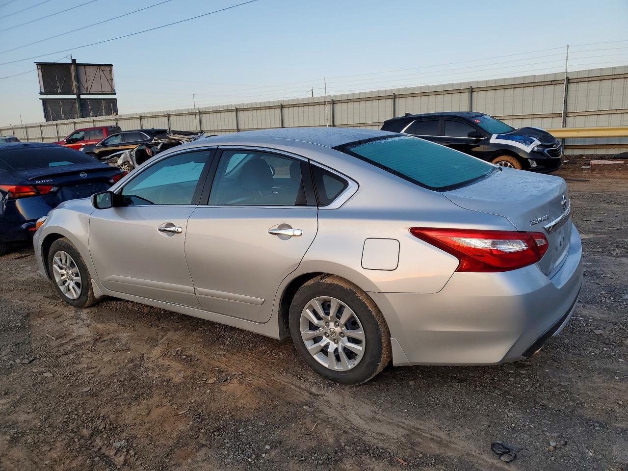 2016 NISSAN ALTIMA