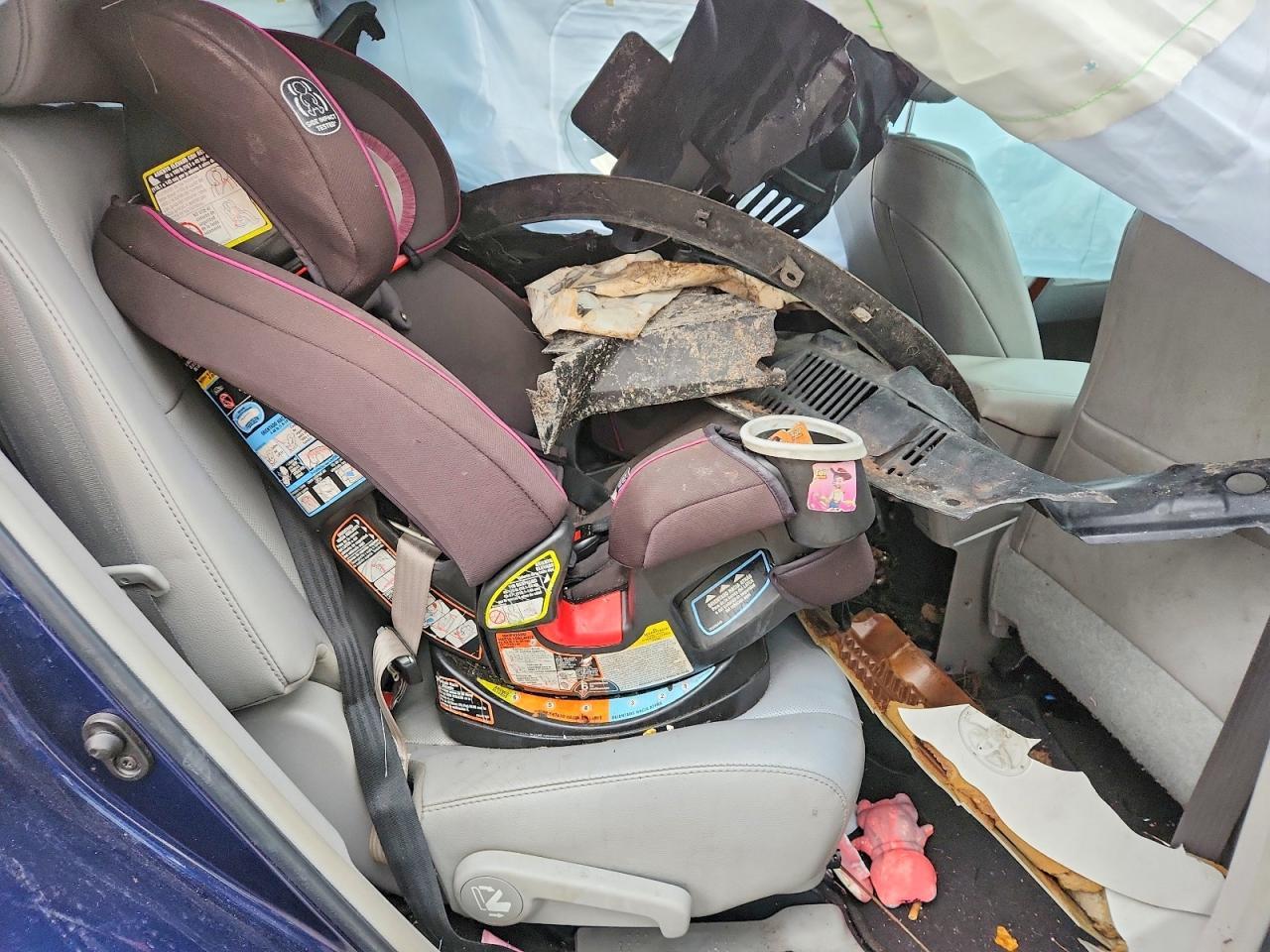 2012 TOYOTA HIGHLANDER