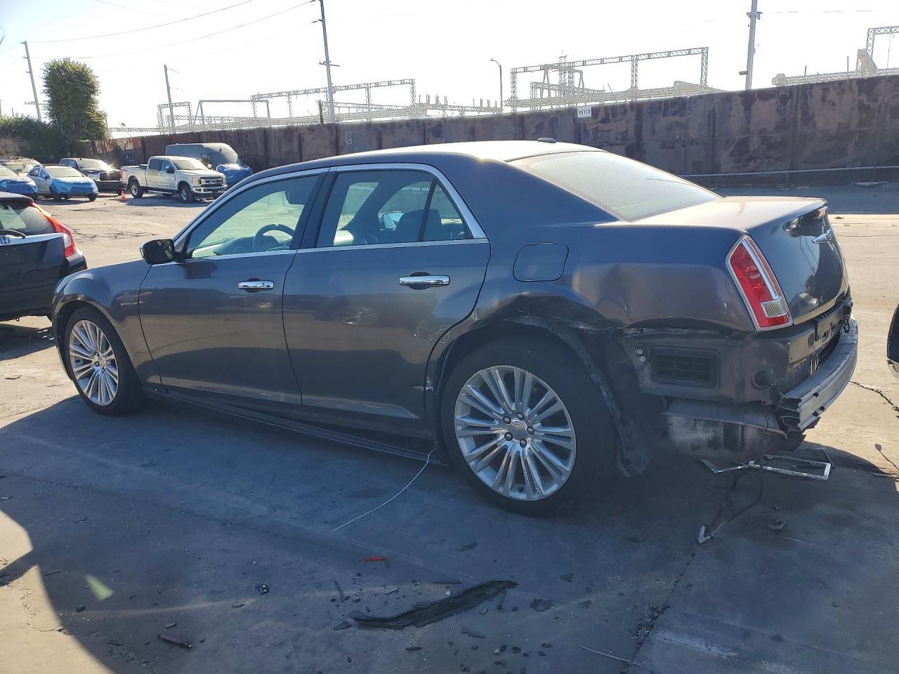 2014 CHRYSLER 300