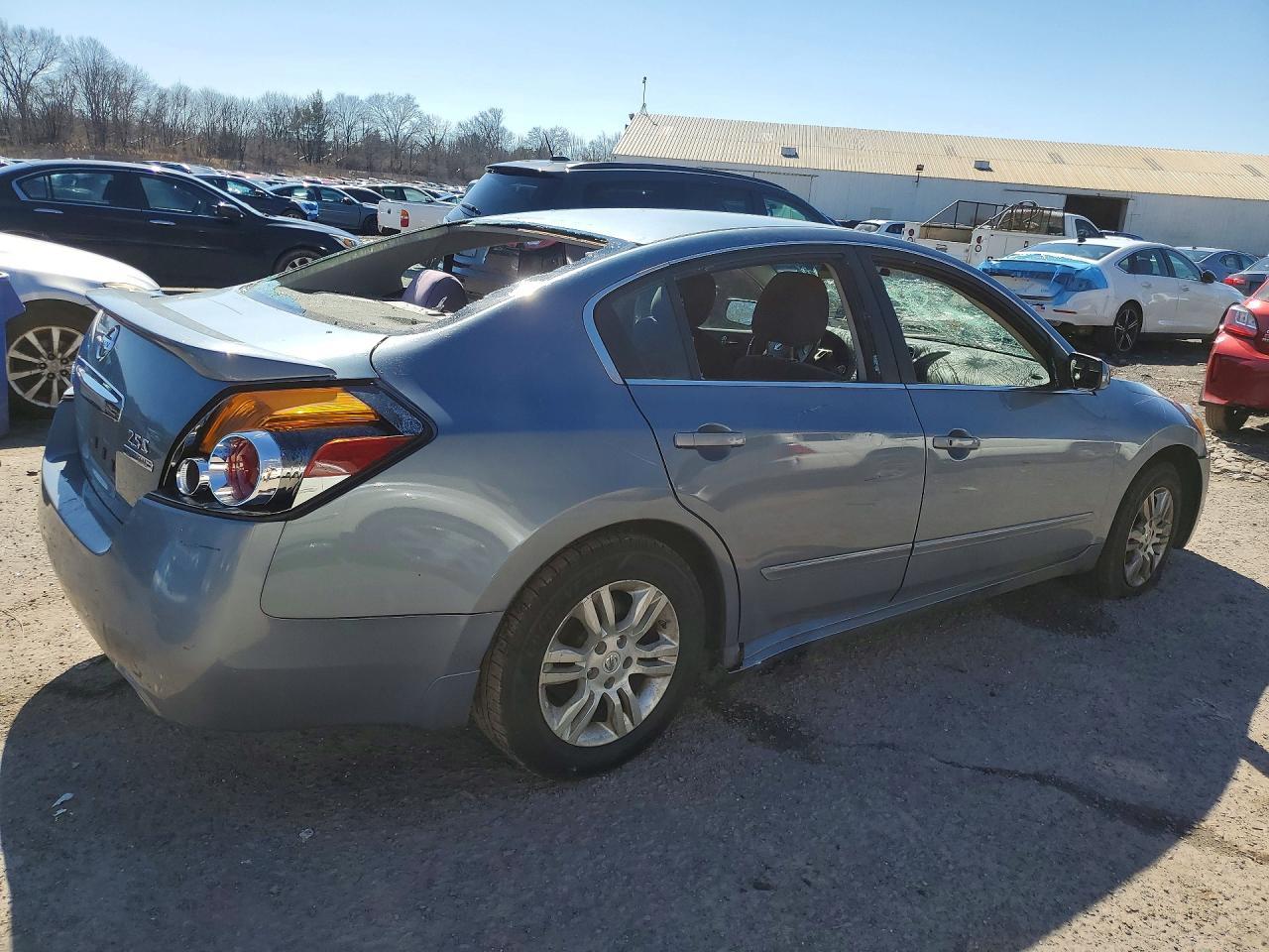 2012 NISSAN ALTIMA