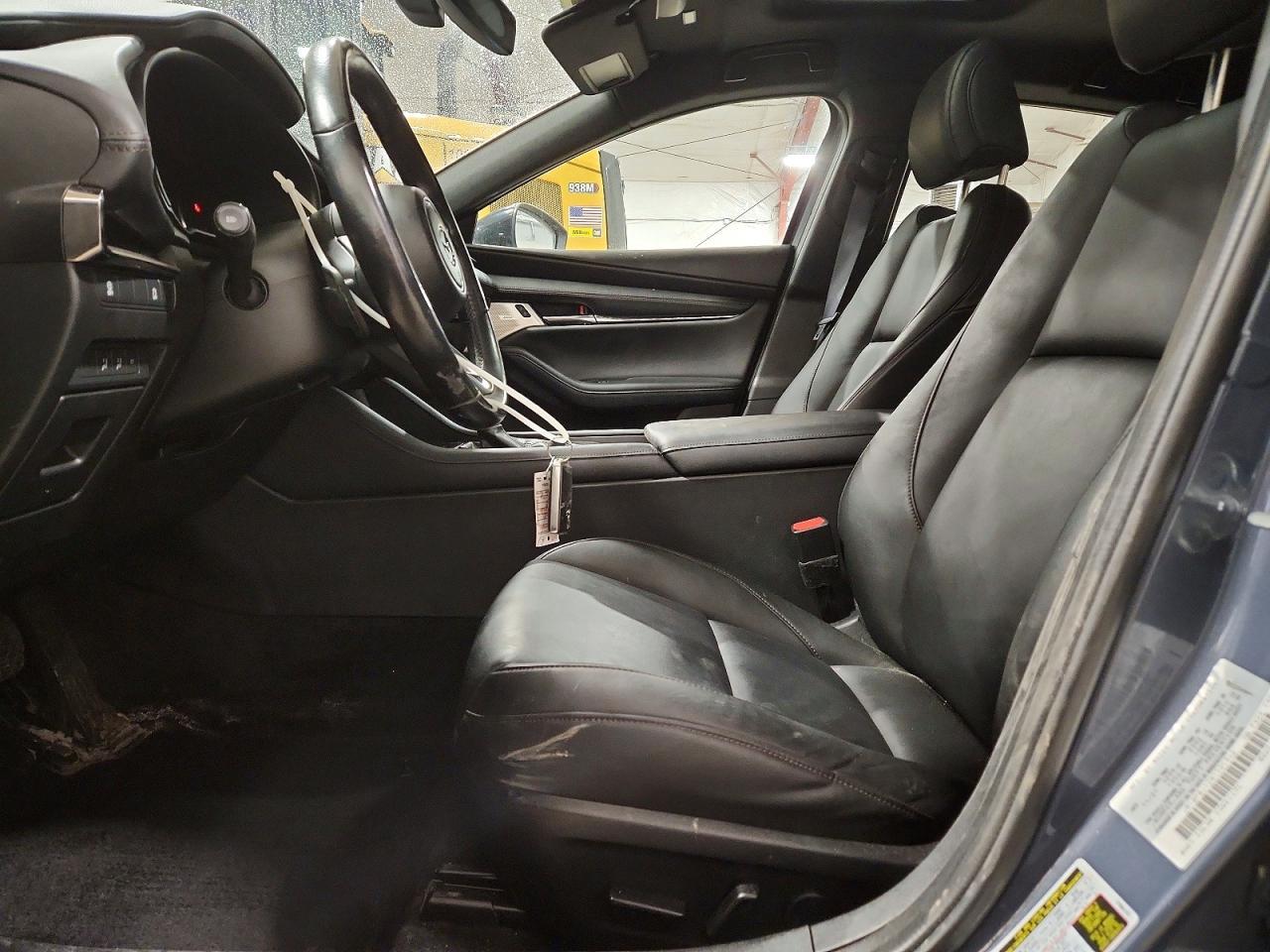 2022 MAZDA 3