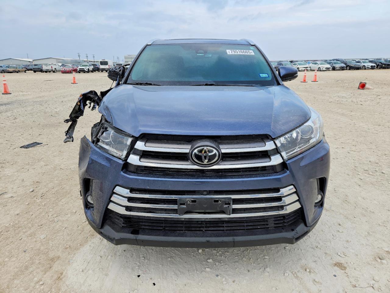 2019 TOYOTA HIGHLANDER
