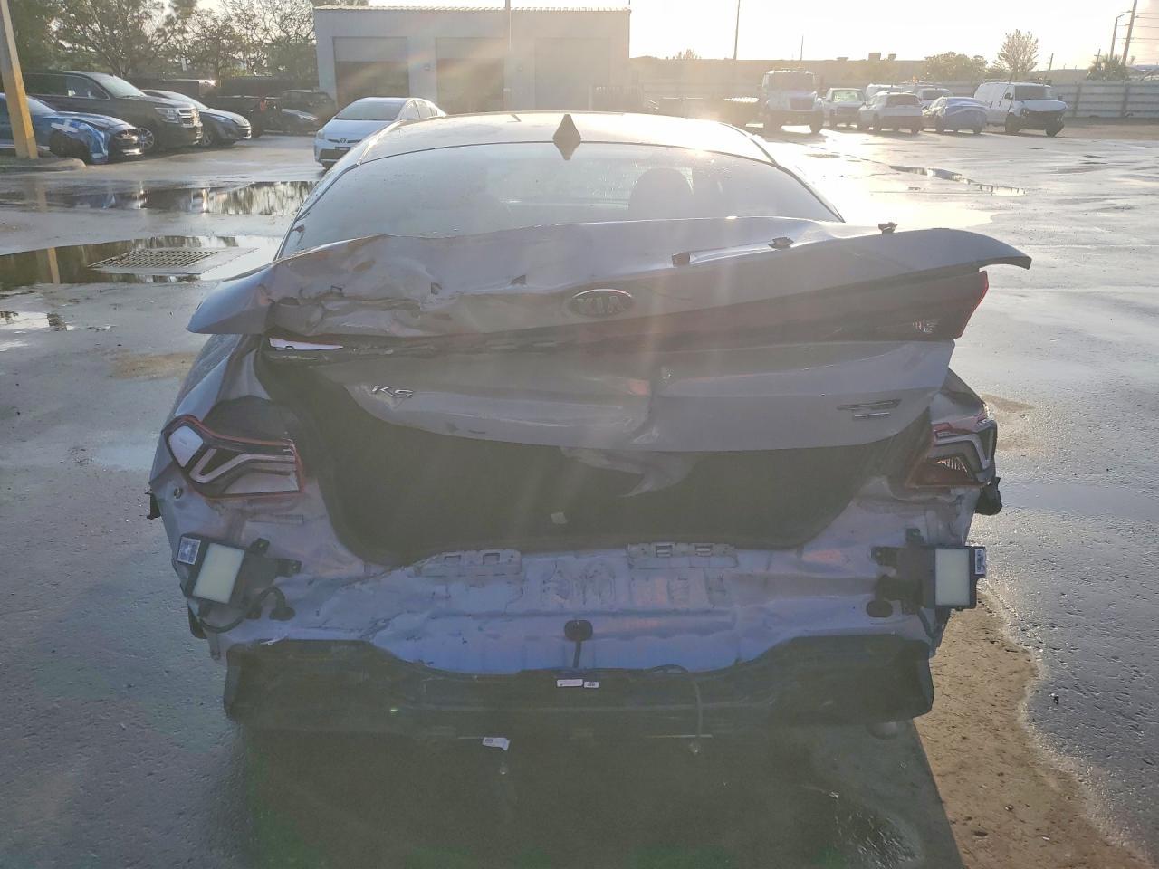2021 KIA K5