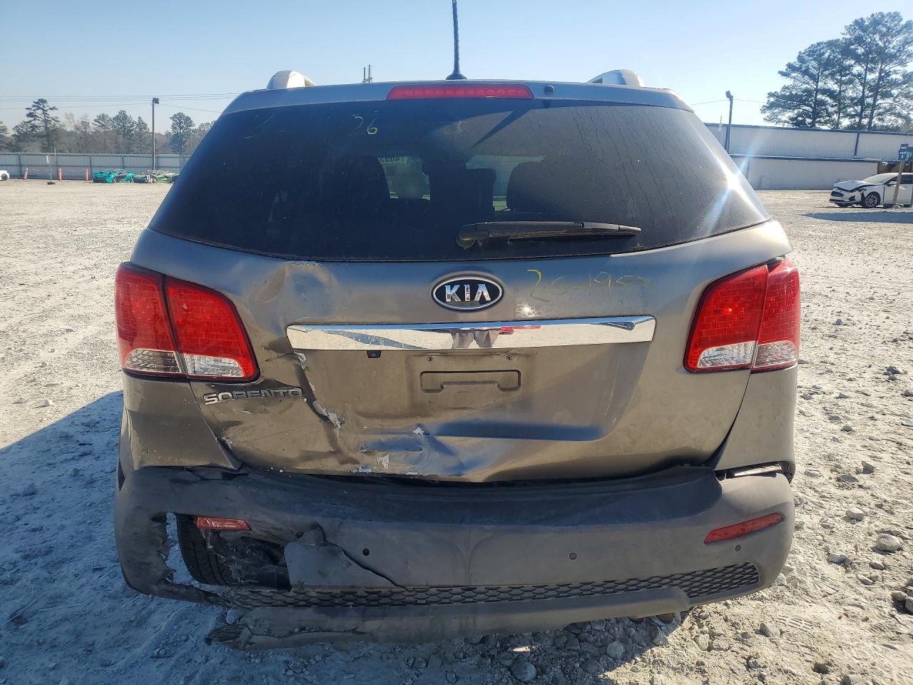 2011 KIA SORENTO