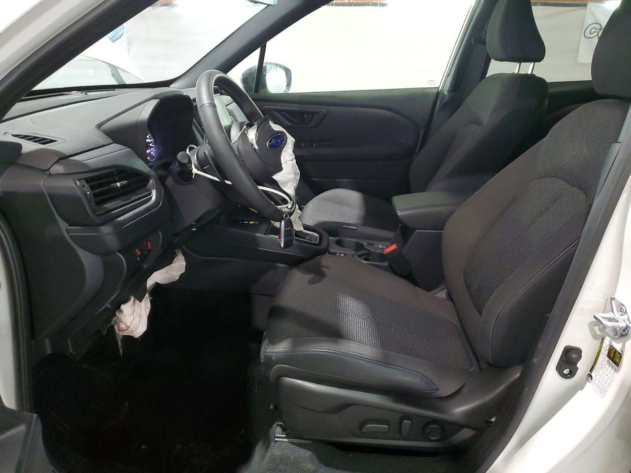 2025 SUBARU FORESTER
