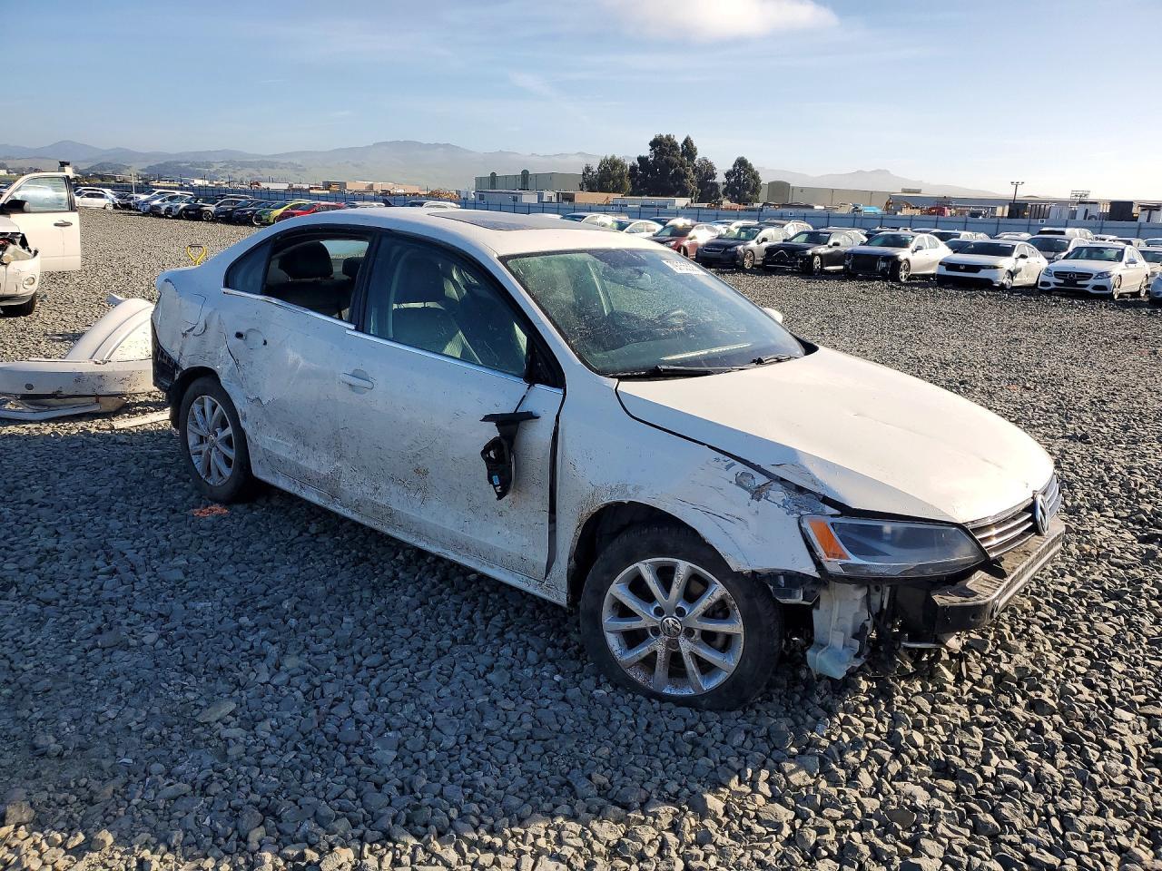 2013 VOLKSWAGEN JETTA