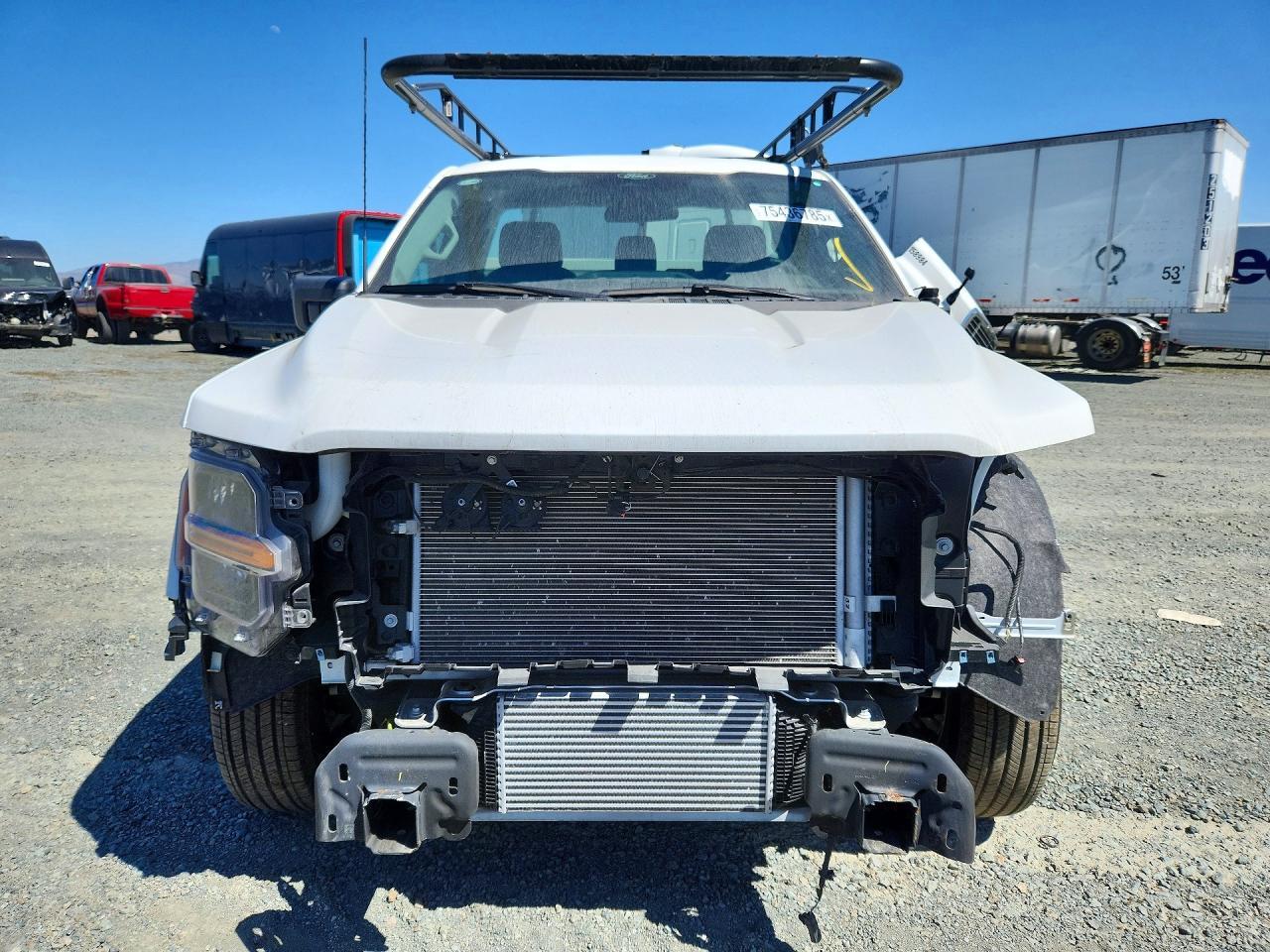 2025 FORD F-150 Lightning