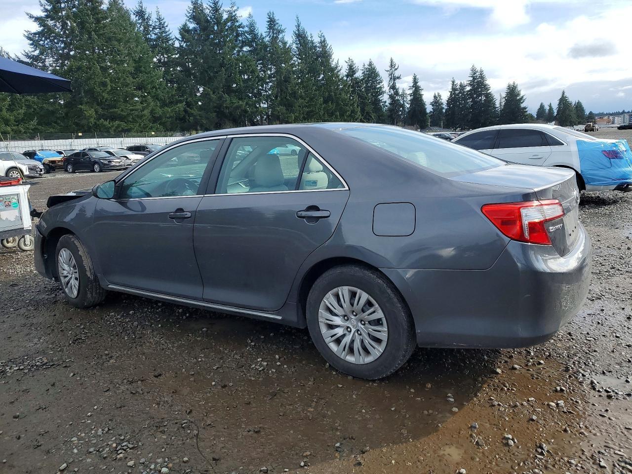 2012 TOYOTA CAMRY