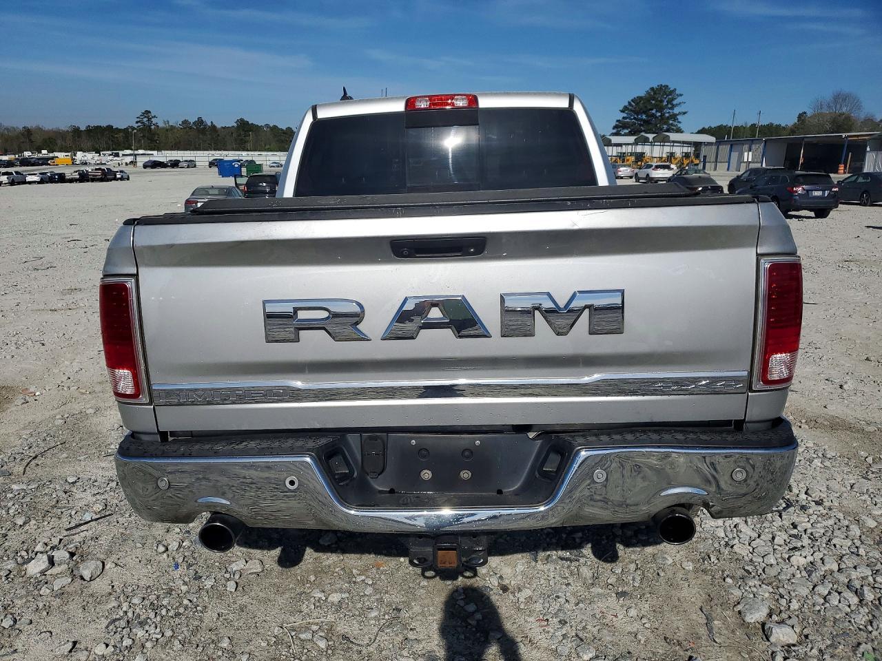 2015 RAM 1500