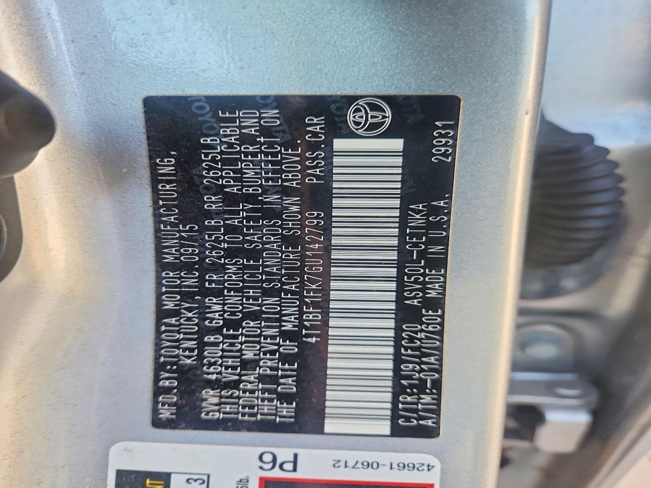 2016 TOYOTA CAMRY