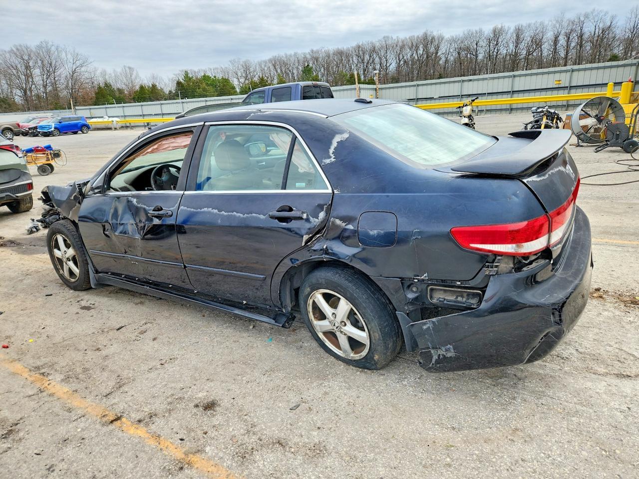 2004 HONDA ACCORD
