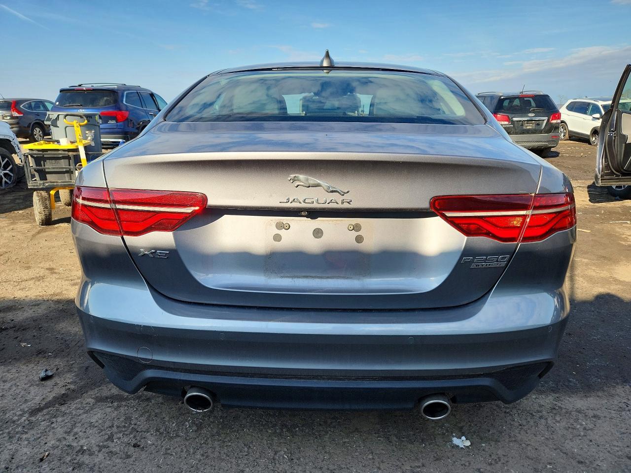 2020 JAGUAR XE