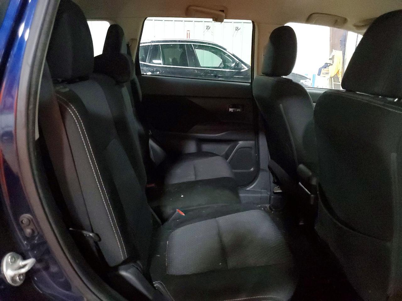 2018 MITSUBISHI outlander