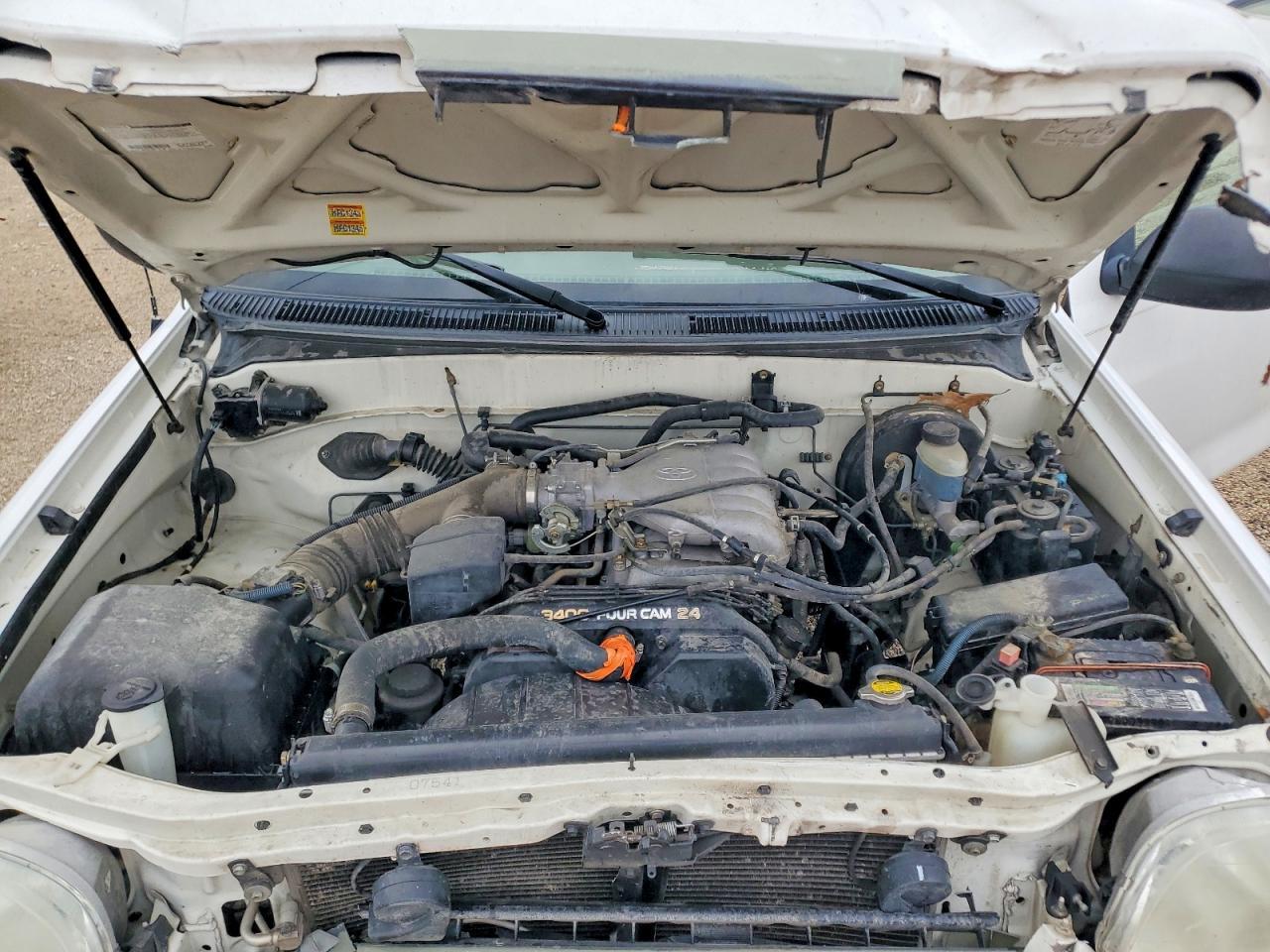 2001 TOYOTA TUNDRA