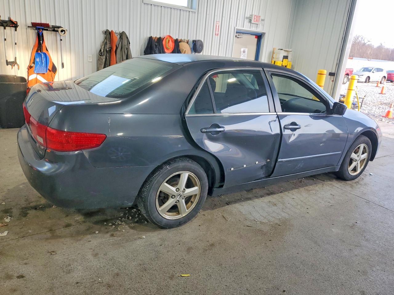 2005 HONDA ACCORD